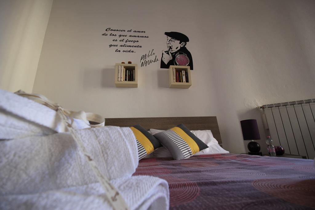 Bed and Breakfast Bed 'N Books Сассари Экстерьер фото